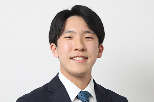 韮澤 飛人